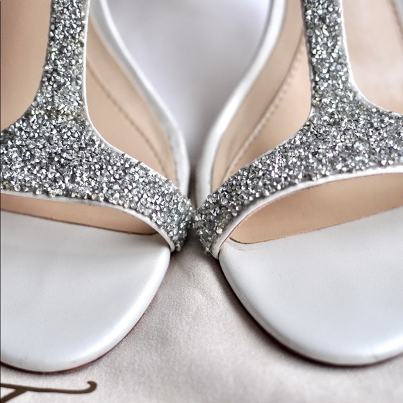 Imagine by Vince Camuto T-Strap Sandal Heel - Picture 2 of 7